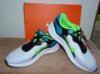 NEU Nike Revolution 7 Sport- / Turn- / Laufschuhe, Gr. 40 Nordrhein-Westfalen - Uedem Vorschau