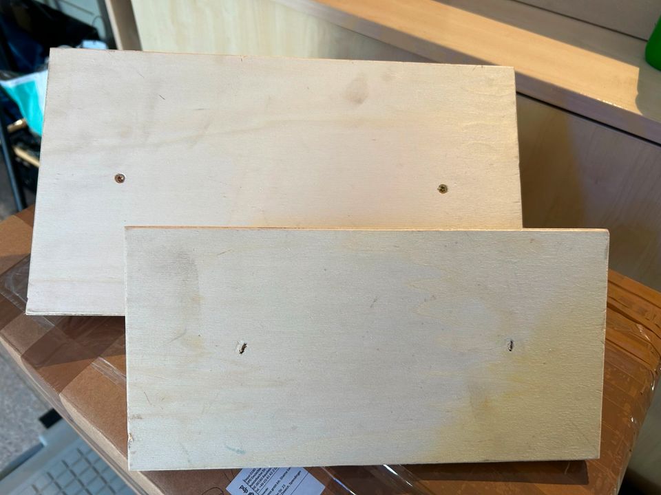Glättkelle Holz 17 Stück NEU als Posten in Weinbergen