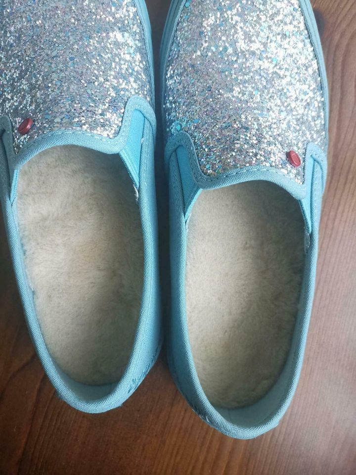 UGG I heart Slipper, slip on Glitter /Glitzer Gr. 40 in Berlin