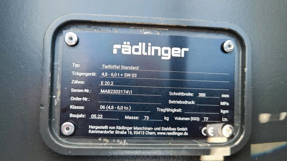 Rädlinger Tieflöffel MS03 300mm, 6t., mit Schraubzähne Minibagger in Kirchdorf i. Wald