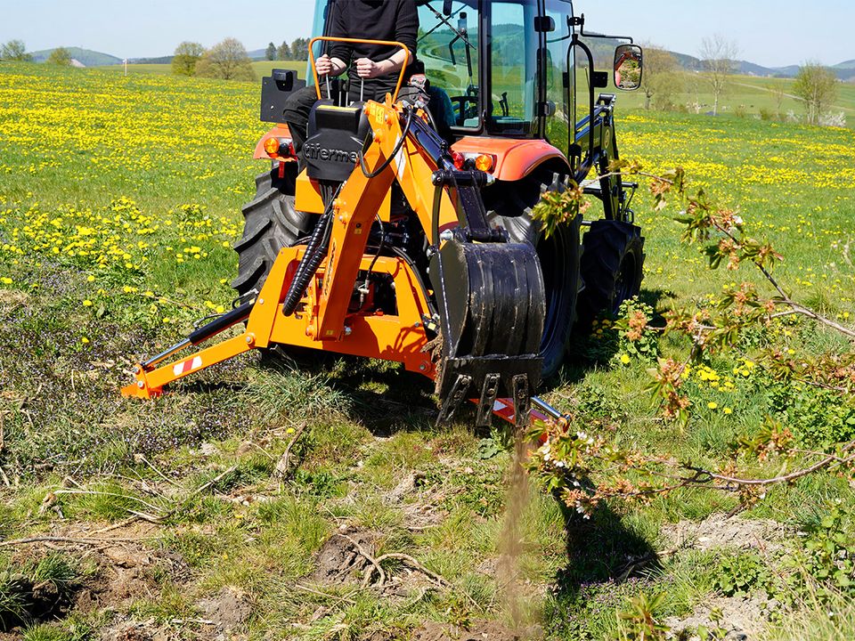 DIGGER BA 13 Heckbagger /Anbaubagger für Traktor inkl. Schaufel in Untermünkheim