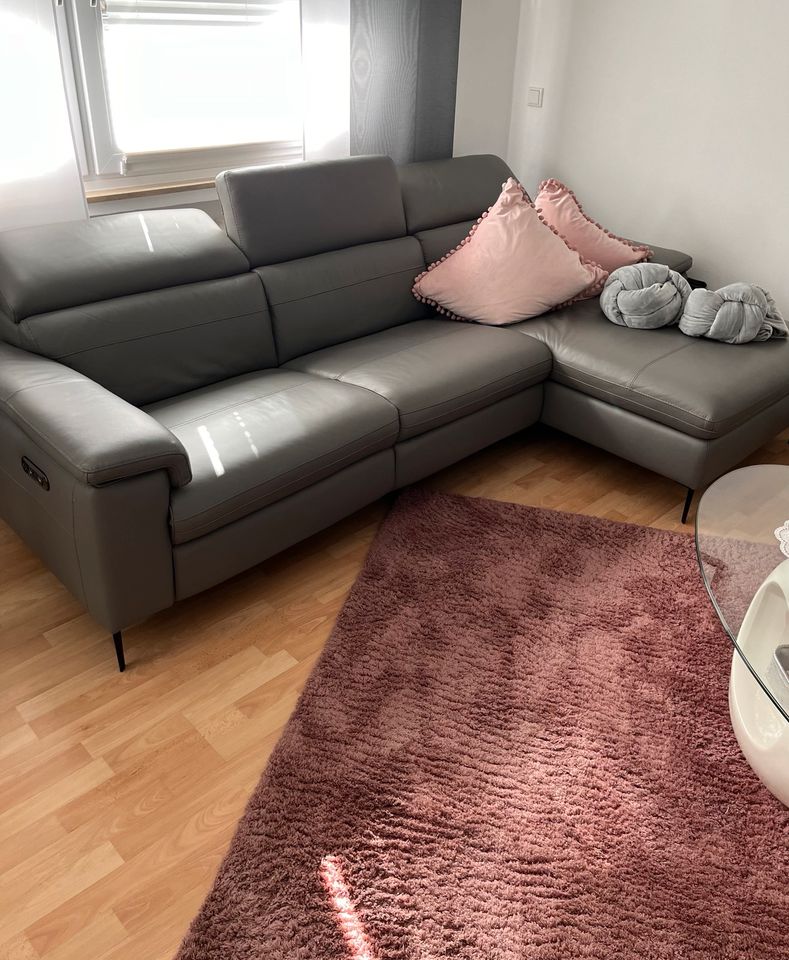 ♥️Graue ledergarnitur/sofa ❤️ in Krefeld