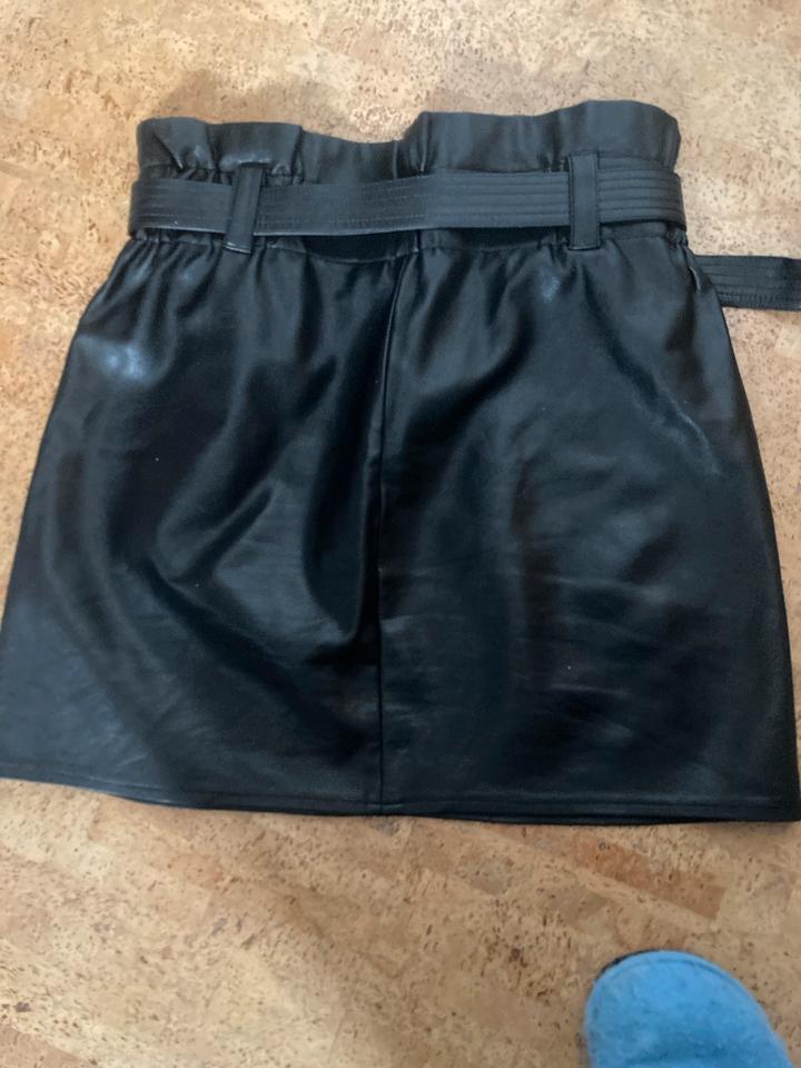 Seventyseven urban Street West Damen high waist Rock S neu in Much