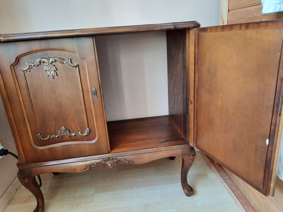 Chippendale - Sideboard in Delligsen