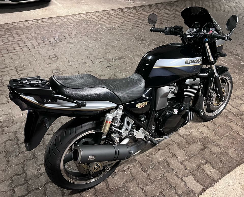 Kawasaki ZRX 1100 in Hamburg