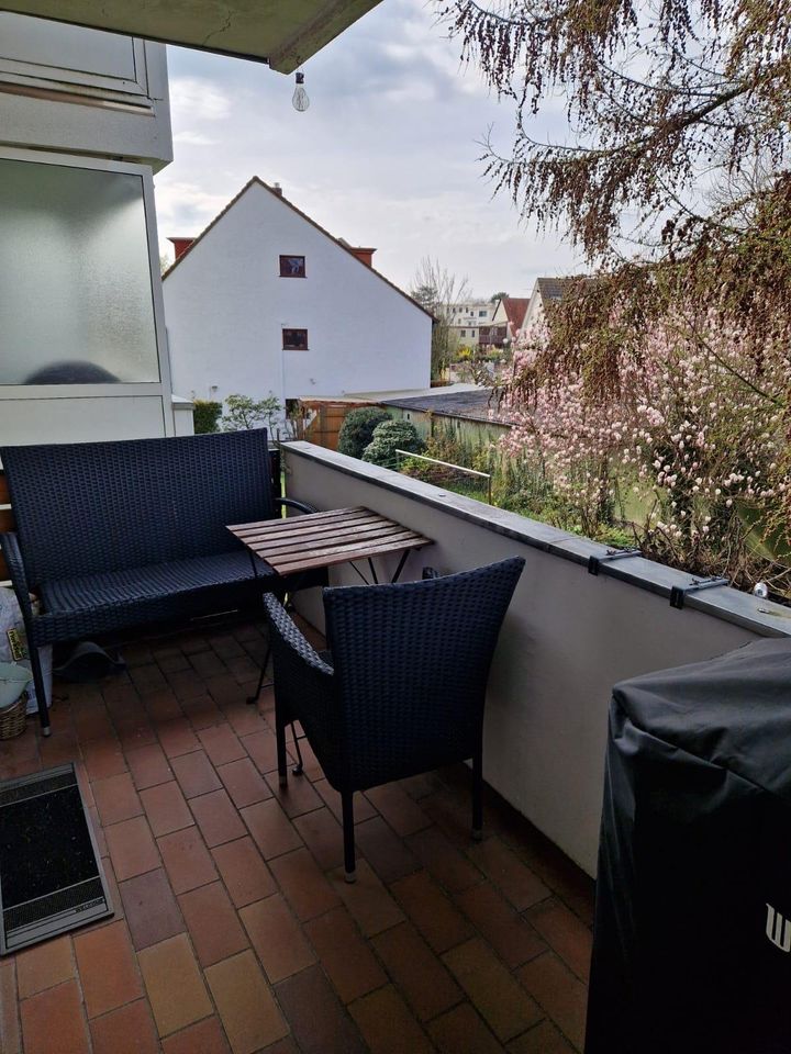 Sonnige, großzügige 3 Zimmerwohnung mit großem Balkon in Hannover