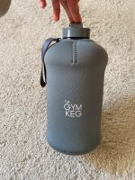 The Gym Keg Flasche 2,2 l grau Trinkflasche Sport unisex sold out Bayern - Bayreuth Vorschau