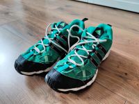 Adidas Trekking Schuhe Laufschuhe 39 1/3 grün Sachsen-Anhalt - Halle Vorschau