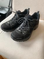 Lowa Trekking Schuhe Goretex Gr 40 Nordrhein-Westfalen - Siegen Vorschau