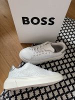 ‼️ Sneaker Schuhe von Boss in weiß / silber gr.33 Neu! Baden-Württemberg - Hardheim Vorschau