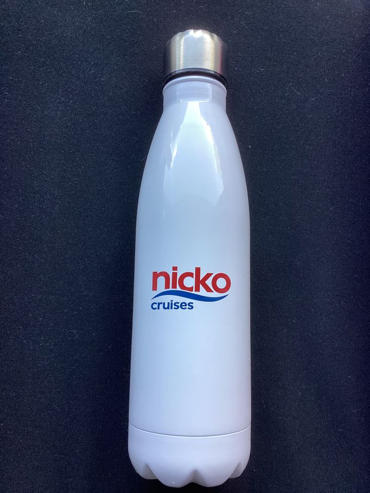 Nicko Cruises Trinkflasche in Bremen