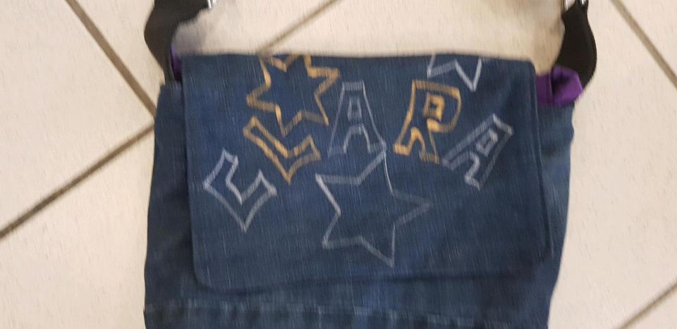 Selfmade Jeanstasche Umhängetasche mit Name  " Clara " in Alfdorf