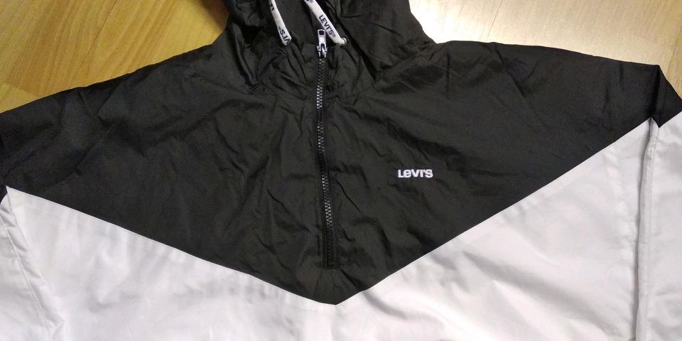 Windbreaker gr. XS von Levi's in Wagenhoff