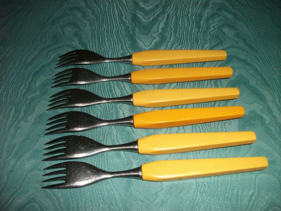 Besteck, Besteck - Set, 12 teilig, ( 6 x Messer, 6 x Gabel ) in Torgelow