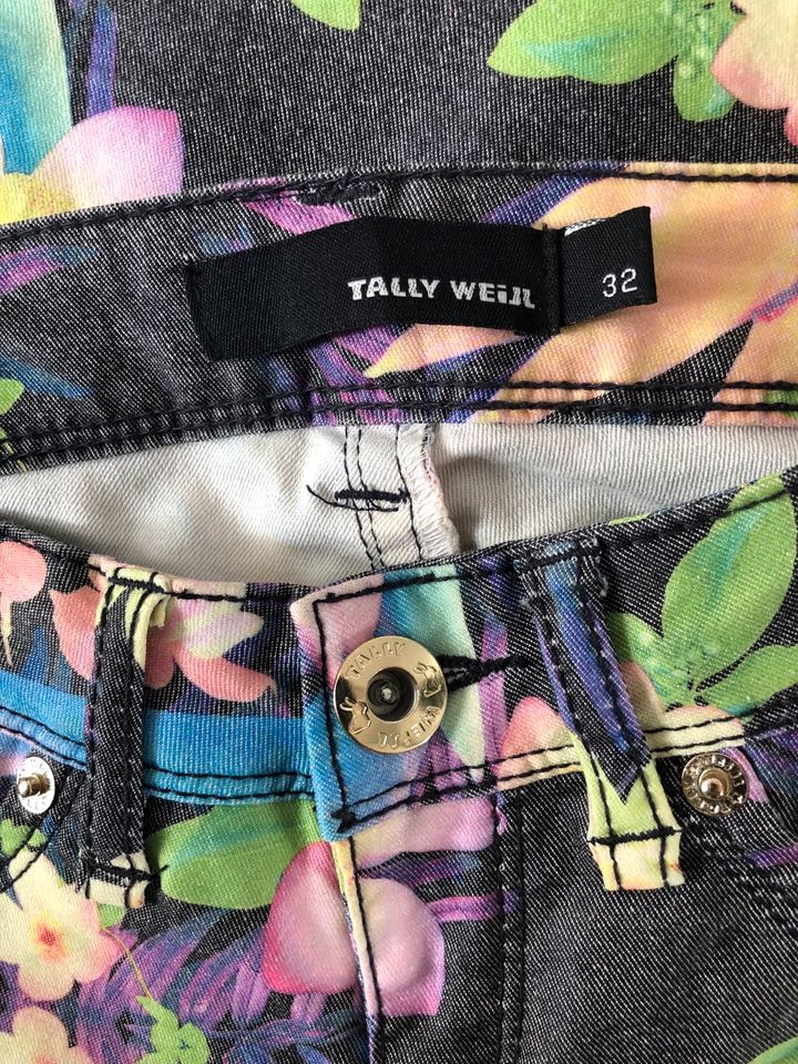 Tally Weijl Skinny Hose - 32 XXS - geblümt bunt Print low waist in Rödermark