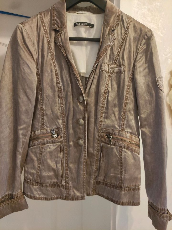 Marc Aurel  Blazer 38 schwarz und taupe Preis für beide in Montabaur