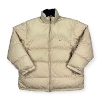 Nike Vintage creme Winterjacke Daunenjacke Pufferjacke Skijacke Baden-Württemberg - Niederstotzingen Vorschau