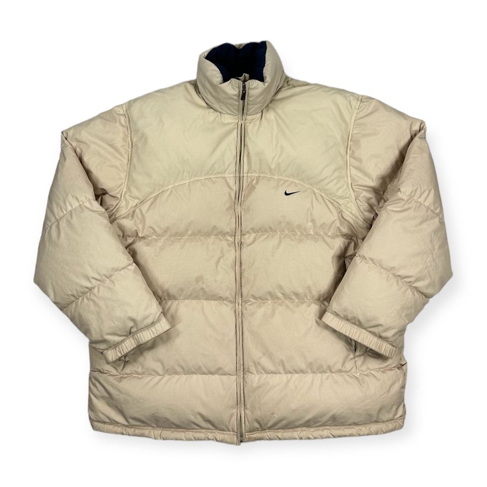 Nike Vintage creme Winterjacke Daunenjacke Pufferjacke Skijacke in Niederstotzingen