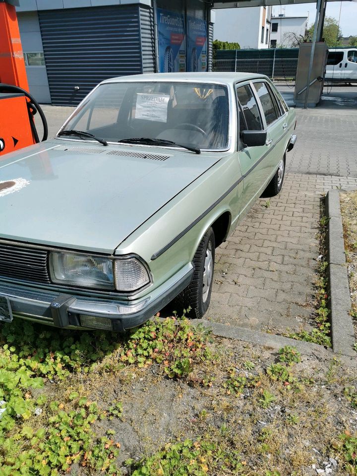 Audi 100 Typ 43 in Mühlhausen