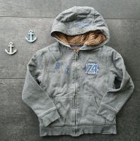 Kapuzenjacke Teddyfutter Gr. 128 grau Jacke Sweatjacke Hoodie Niedersachsen - Seevetal Vorschau