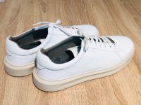 Weiße Herren Sneaker Baldessarini Gr. 46 Nordrhein-Westfalen - Krefeld Vorschau