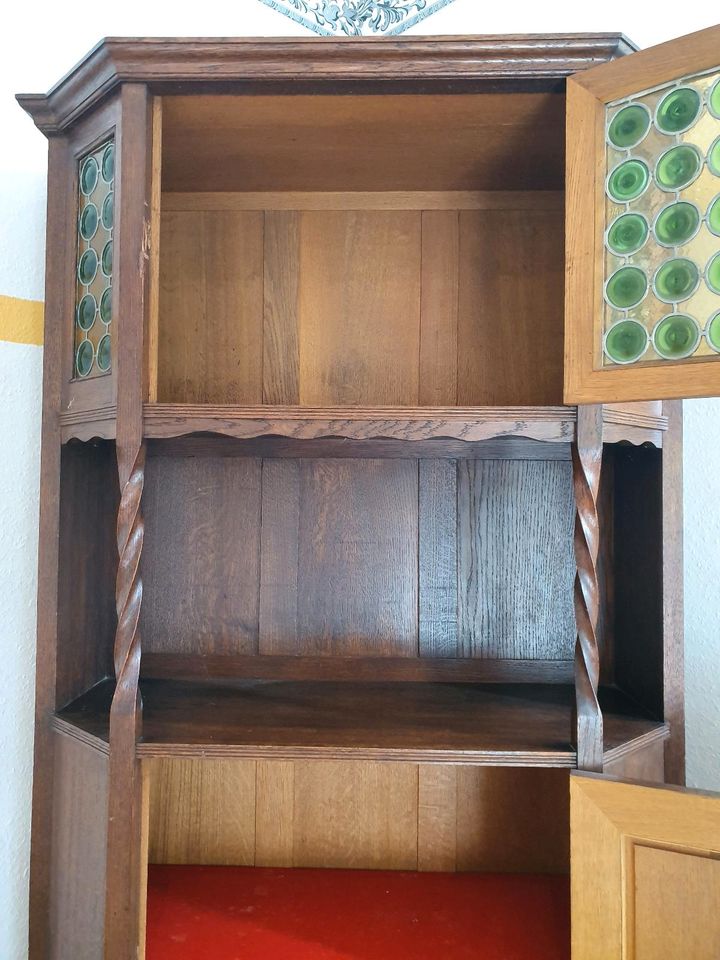 Eckschrank Schrank Antiquitäten Möbel Kommode Jugendstil Antik in Zellingen