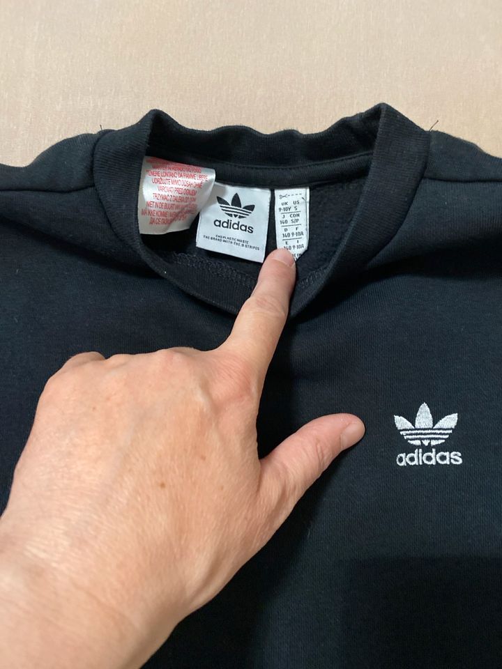 Adidas Pullover in Bottrop