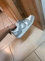 Grau-weiße Sneaker Nordrhein-Westfalen - Alsdorf Vorschau