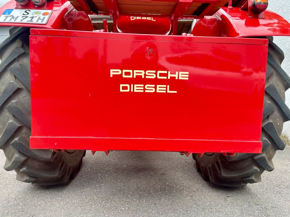 PORSCHE-Diesel A 133 Traktor Oldtimer  H-Zulassung in Stuttgart