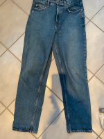 Zara Jeanshose Mom Fit Nordrhein-Westfalen - Bergneustadt Vorschau