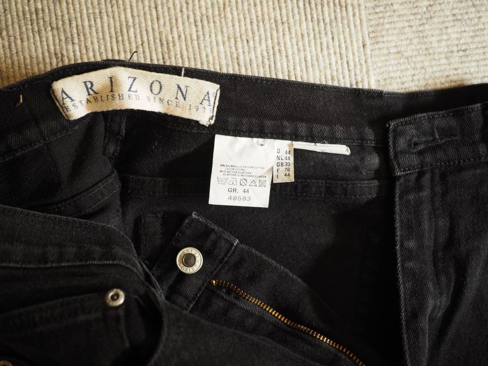 Arizona Stretch Jeans 44 – neuwertig in Burgthann 