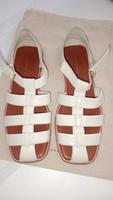 Zara Damen Sandalen Römersandalen Leder Weiß Gr.41 Hannover - Vahrenwald-List Vorschau