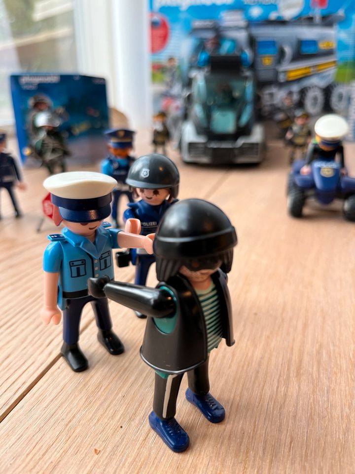 Playmobil Polizei und SEK Sets in Hamburg