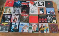 34x kleine Schallplatten Single Schallplatten Sachsen - Weischlitz Vorschau