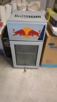 Red Bull Kühlschrank mit Schlüssel Nordrhein-Westfalen - Xanten Vorschau