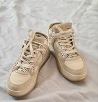 Sneaker von Bershka Thüringen - Meiningen Vorschau