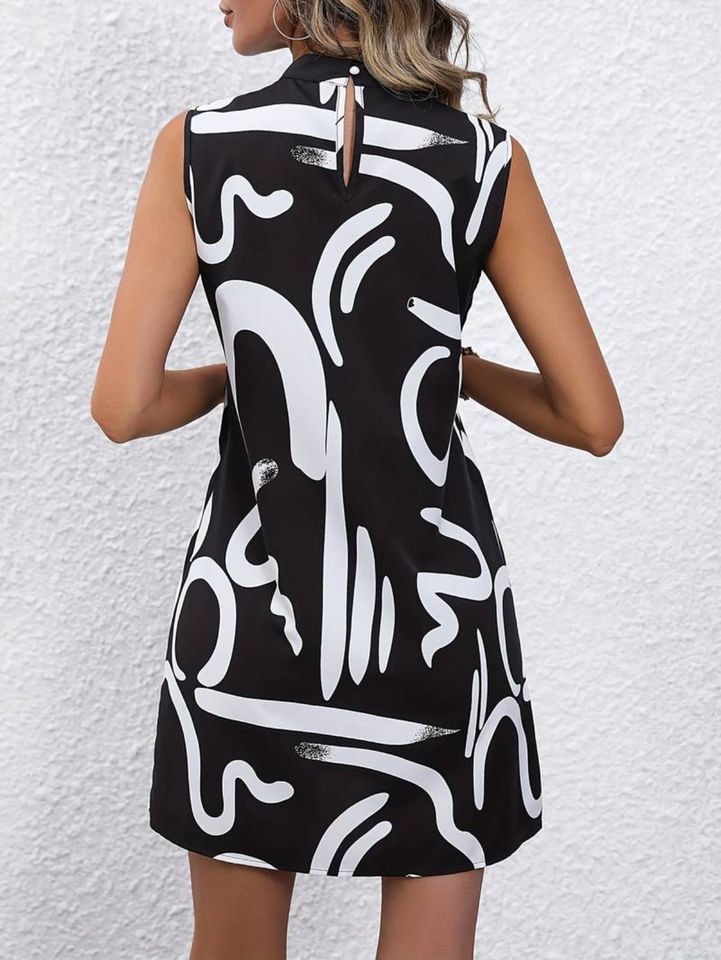 Twiggy Mini Kleid XL 44 oder XXL 46 schwarz weiß NEU in Dormagen