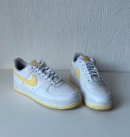 Nike Air Force 1 ´07 WHITE/BICYCLE YELLOW Bremen - Blumenthal Vorschau