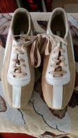 Tommy Hilfiger Sneaker Wildleder Gr. 40, beige/weiß, neu Nordrhein-Westfalen - Marl Vorschau