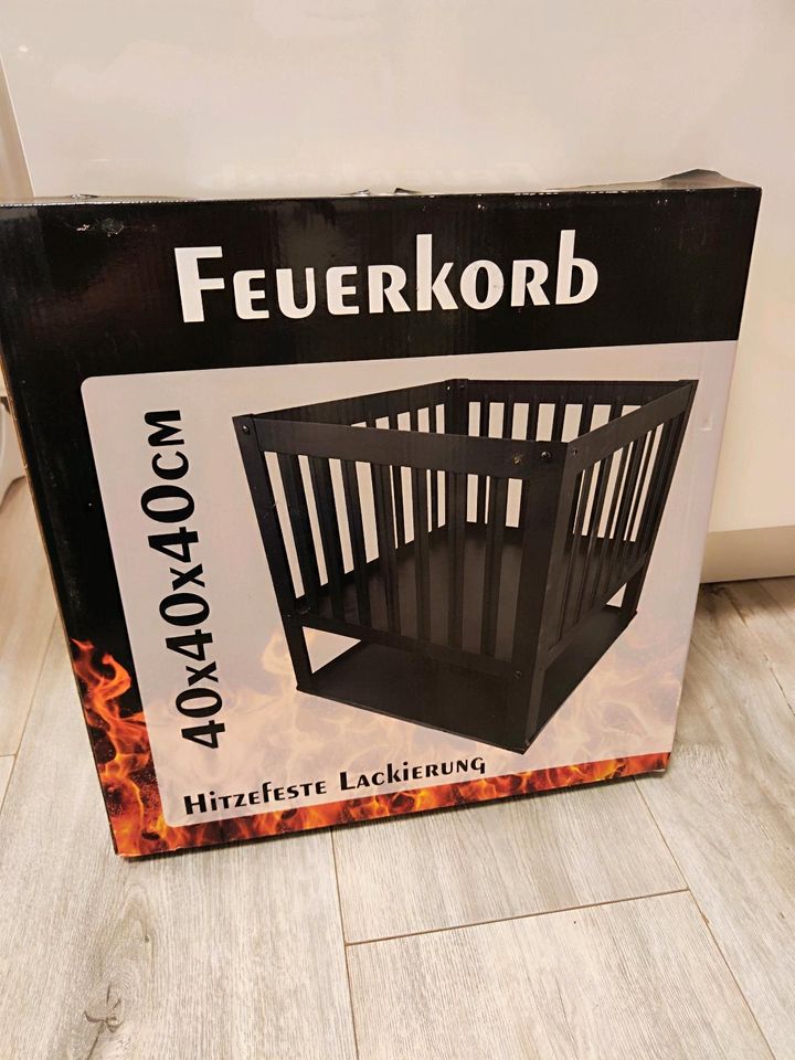 Feuerkorb in schwarz in Essen