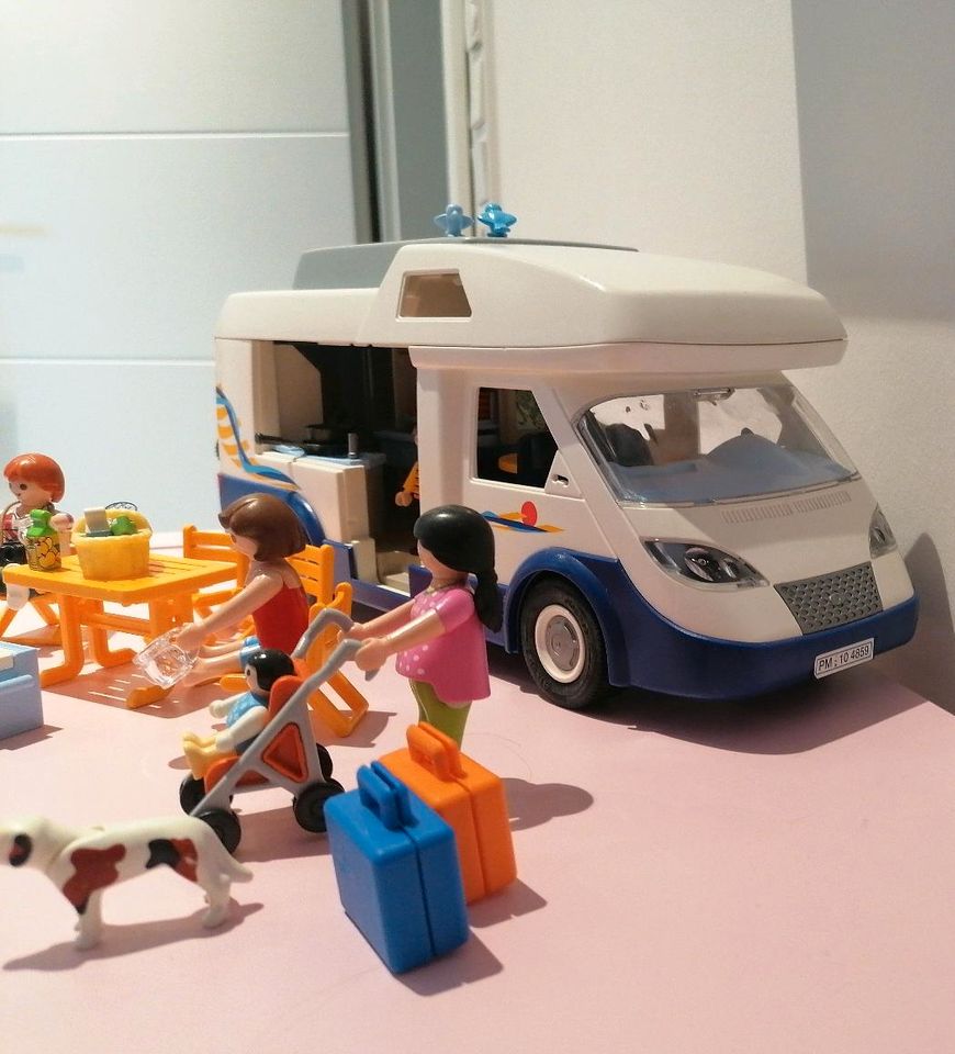 Playmobil Wohnwagen in Ralingen