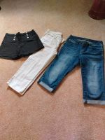 Zwei 3/4 Hosen und eine kurze Hose, Preis für drei 10 € Brandenburg - Rietz-Neuendorf Vorschau