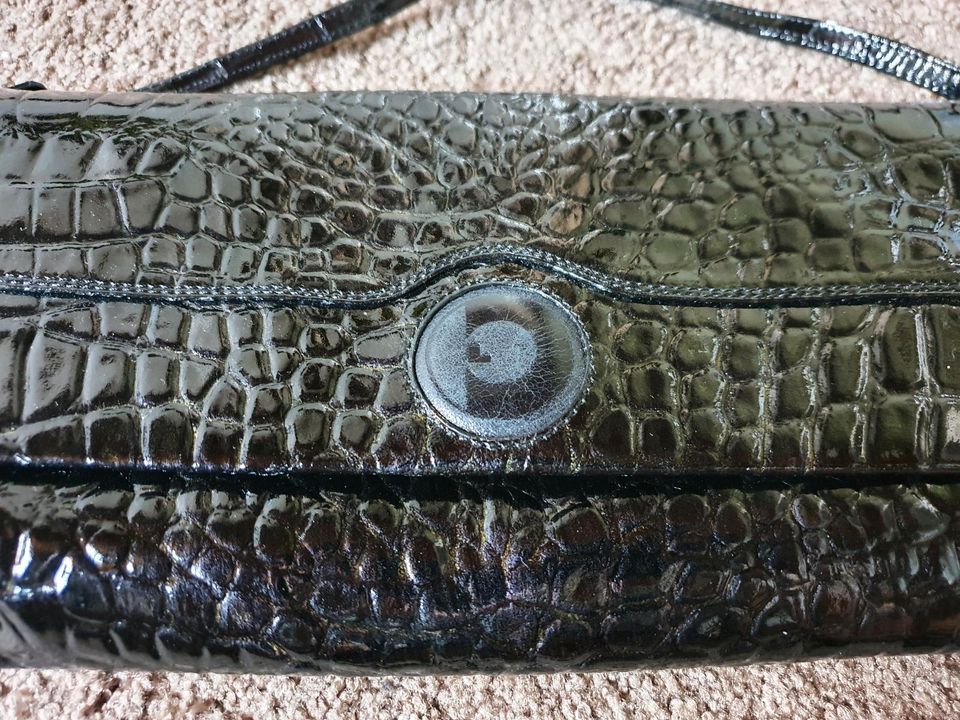 LIZA CLEINE LEDER CLUTCH in Niedersachsen - Braunschweig | eBay  Kleinanzeigen ist jetzt Kleinanzeigen