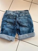 Damen Street One Shorts Jeans Gr. 38 Gr. 27 Niedersachsen - Duingen Vorschau