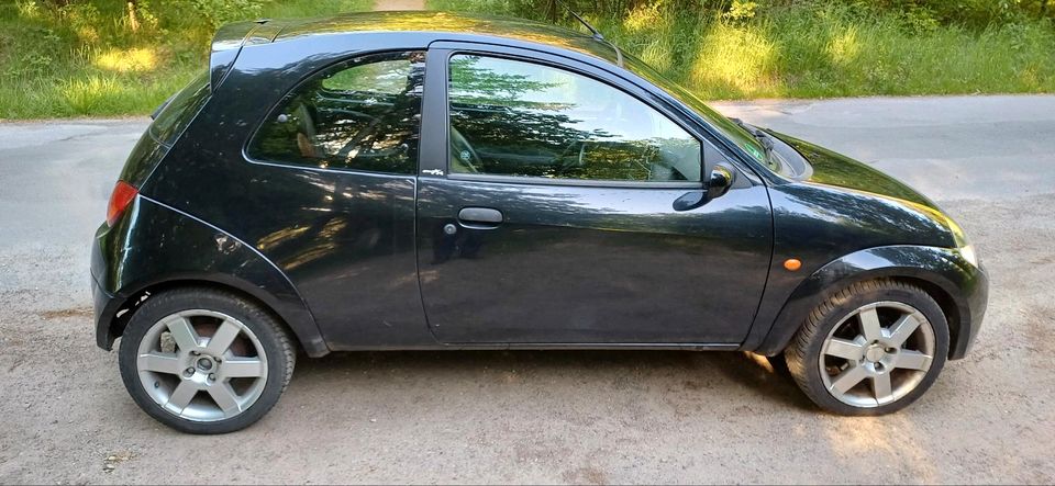 Ford ka 1.6 sportka in Mölln