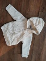 Weiße Sweatjacke / Strickjacke Größe 74/80 Nordrhein-Westfalen - Fröndenberg (Ruhr) Vorschau