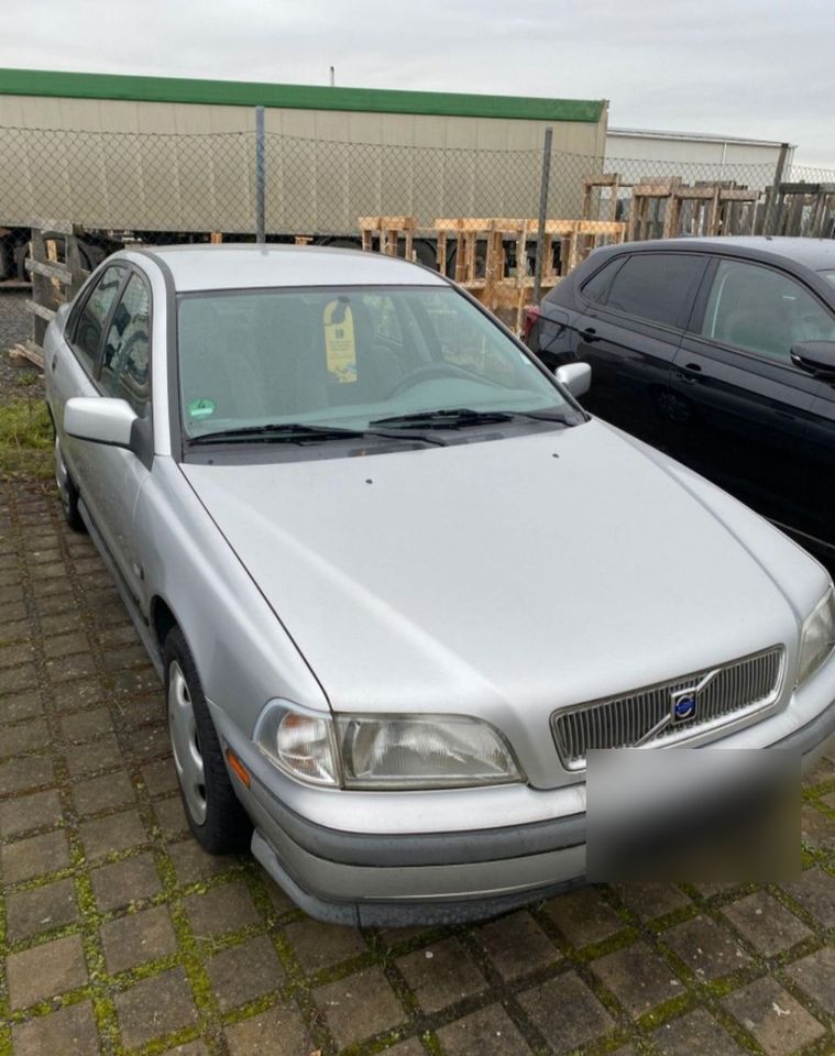 Volvo S40 1.6 - in Rathenow