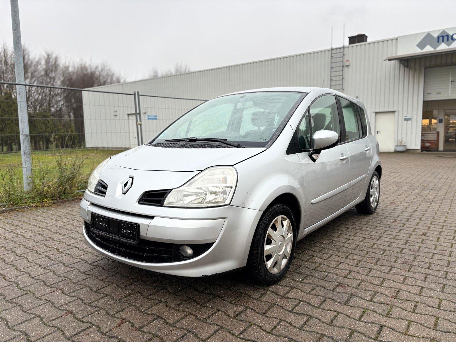 Abbildung des Autos Renault Grand Modus Dyna…