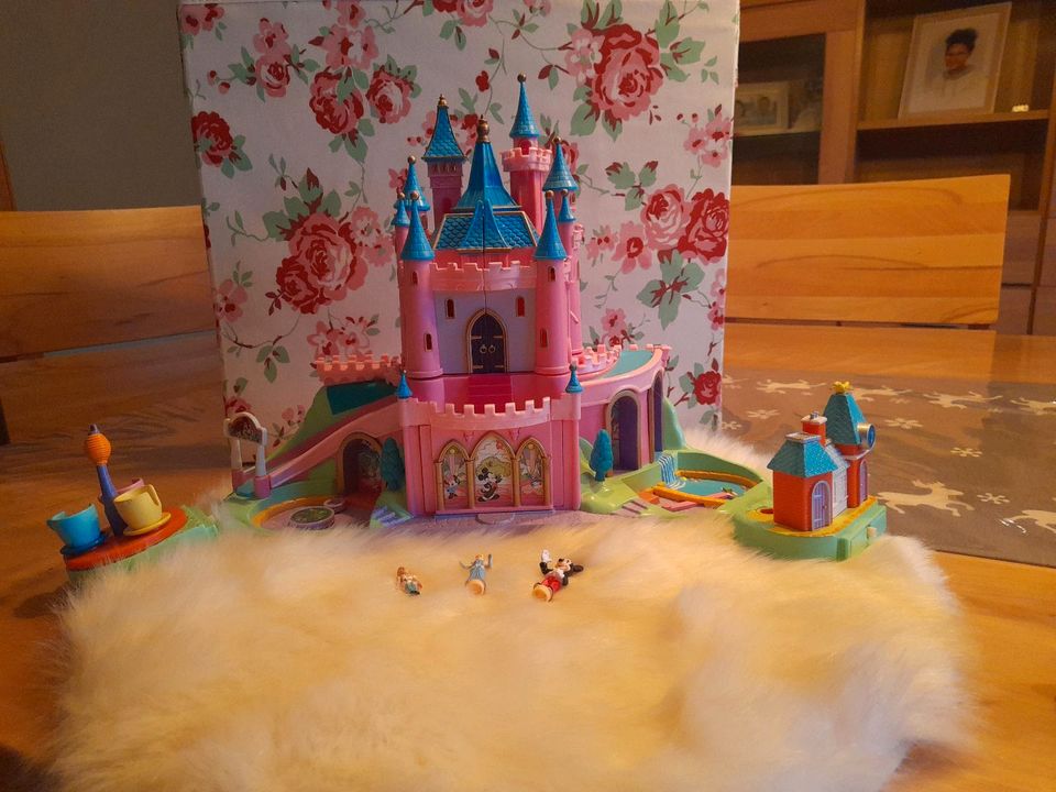 Polly Pocket Disney Schloss in Geisfeld