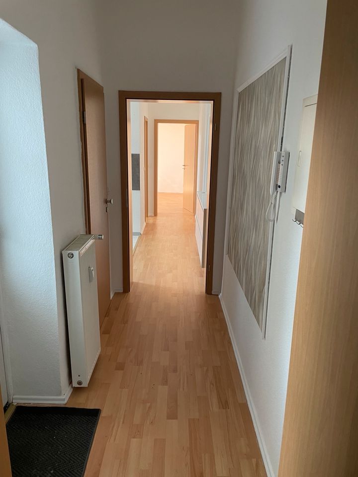 Schöne 2 Zimmer Wohnung inmitten der Innenstadt in Bernburg (Saale)